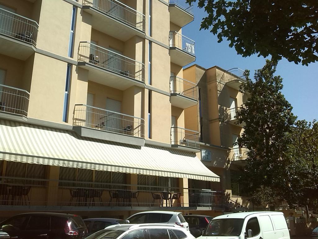 K2 Hotel Cattolica Exterior foto